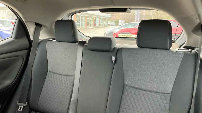 Toyota Yaris 1.5 Hybrid Icon 5dr CVT Hybrid Hatchback